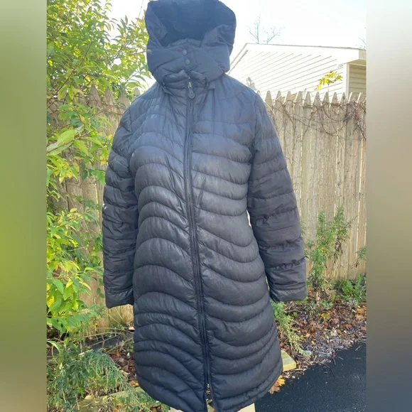 Patagonia downtown loft down hooded parka for women - Picture 1 of 9